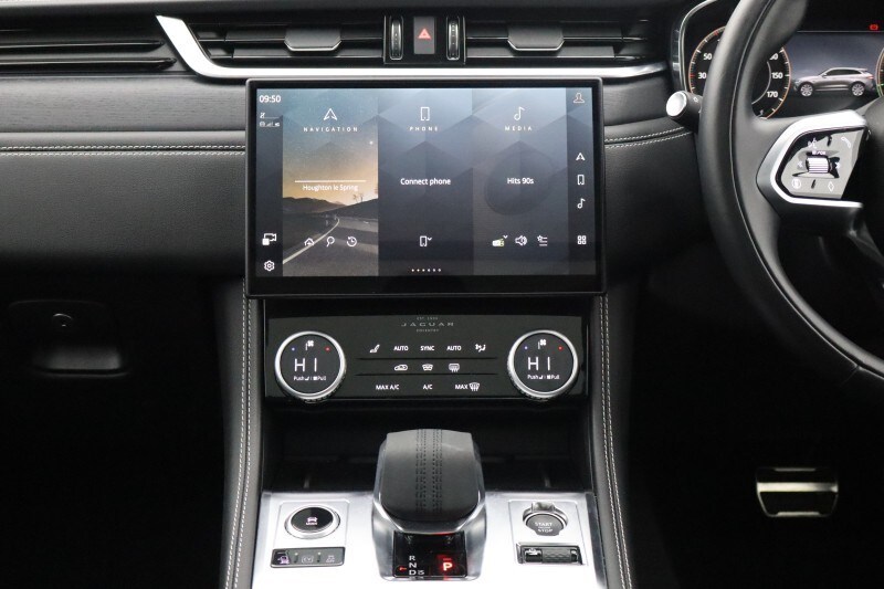 Used Jaguar F-Pace 2024 for sale - 77762952: Photo 14