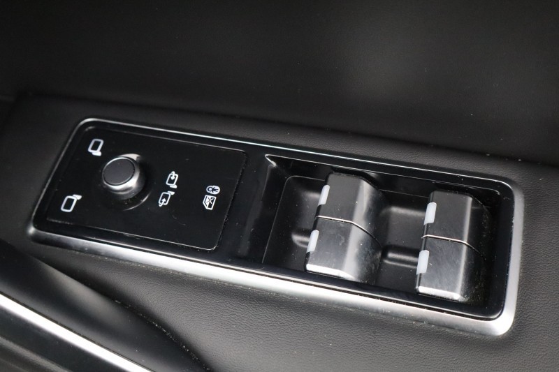 Used Jaguar F-Pace 2024 for sale - 77762952: Photo 23