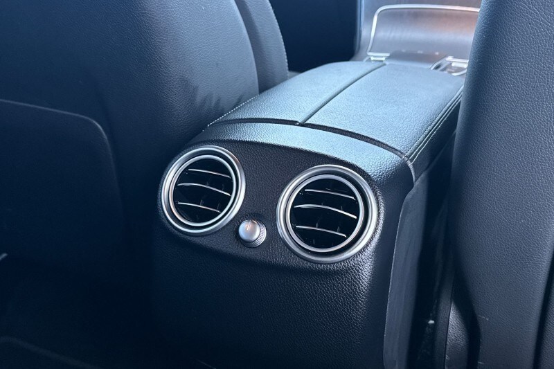 Used Mercedes-Benz GLC 2019 for sale - 78162074: Photo 18