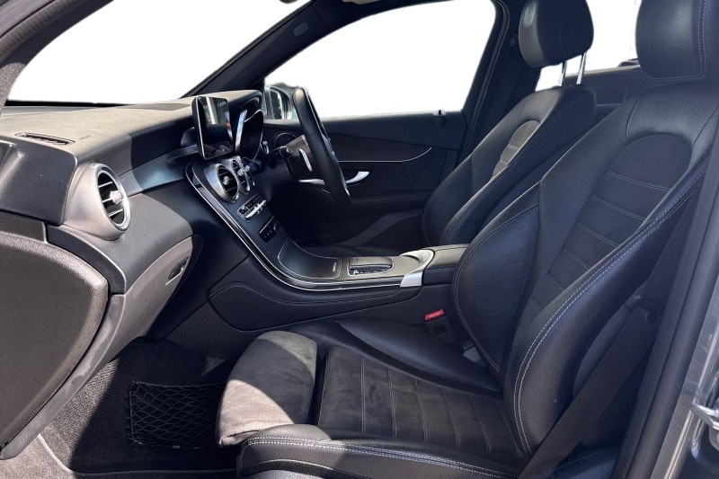 Used Mercedes-Benz GLC 2019 for sale - 78162074: Photo 3