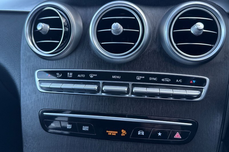 Used Mercedes-Benz GLC 2019 for sale - 78162074: Photo 30