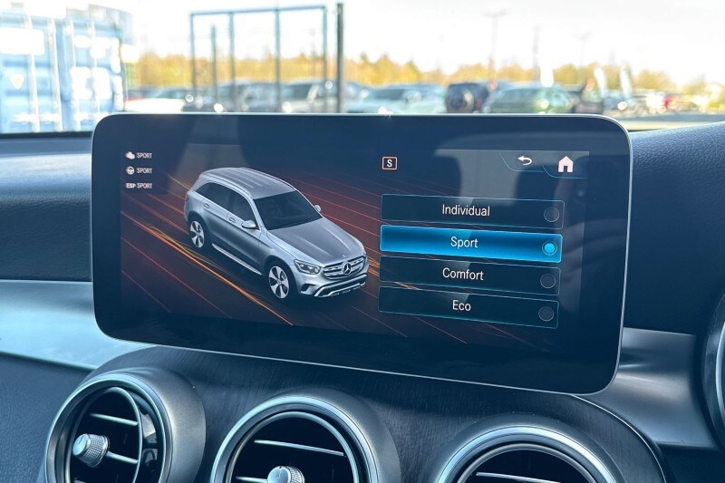 Used Mercedes-Benz GLC 2019 for sale - 78162074: Photo 31