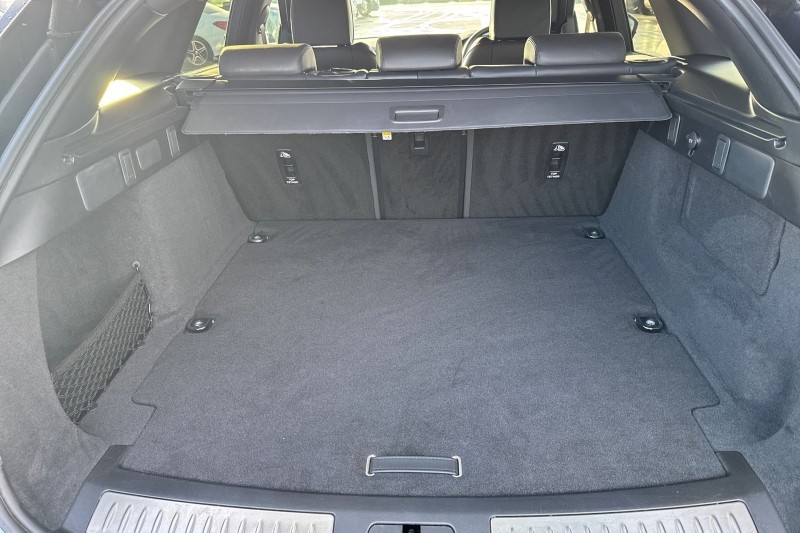 Used Land Rover Range Rover Velar 2024 for sale - 76984349: Photo 10