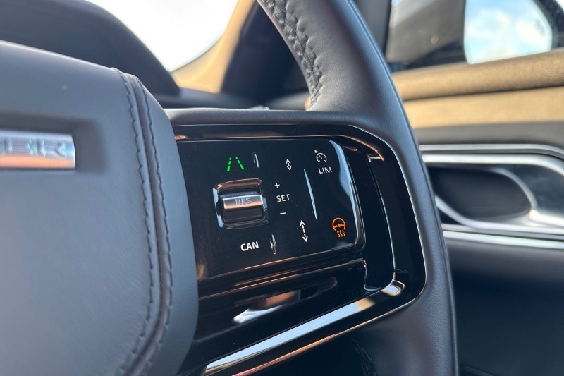 Used Land Rover Range Rover Velar 2024 for sale - 76984349: Photo 28