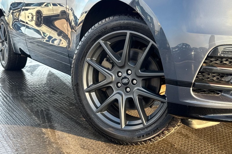 Used Land Rover Range Rover Velar 2024 for sale - 76984349: Photo 39