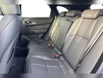 Used Land Rover Range Rover Velar 2024 for sale - 76984349: Photo