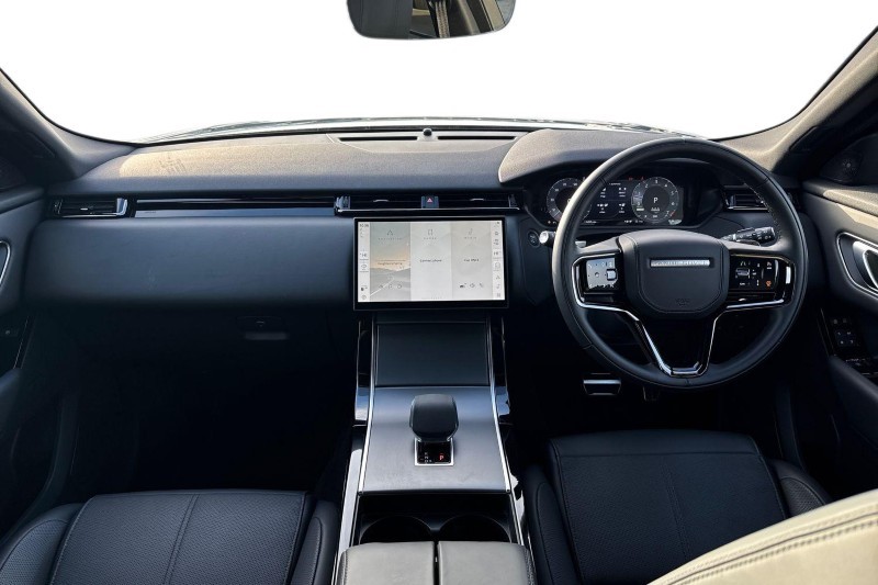Used Land Rover Range Rover Velar 2024 for sale - 76984349: Photo 9