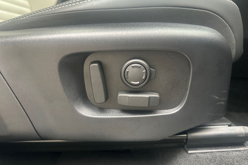 Used Land Rover Discovery Sport 2025 for sale - 76984303: Photo 24