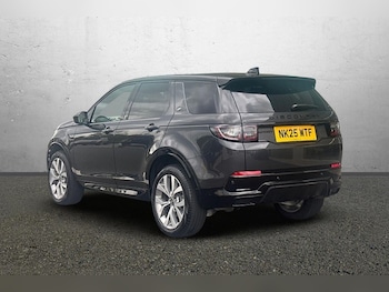 Used Land Rover Discovery Sport 2025 for sale - 76984303: Photo