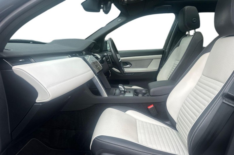 Used Land Rover Discovery Sport 2025 for sale - 76984303: Photo 3