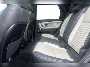 Used Land Rover Discovery Sport 2025 for sale - 76984303: Photo