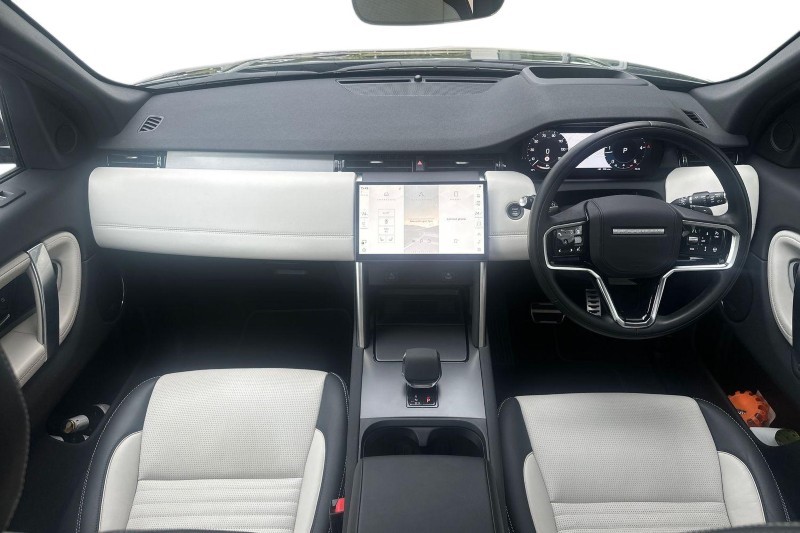 Used Land Rover Discovery Sport 2025 for sale - 76984303: Photo 9