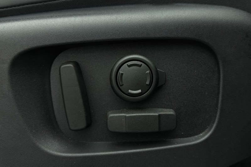 Used Land Rover Discovery 2025 for sale - 77459869: Photo 24