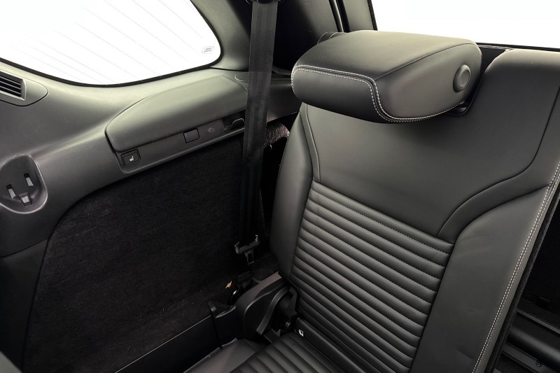 Used Land Rover Discovery 2025 for sale - 77459869: Photo 54