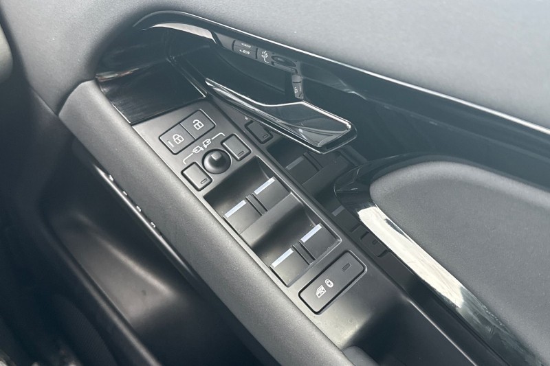 Used Land Rover Range Rover Evoque 2023 for sale - 76984315: Photo 22