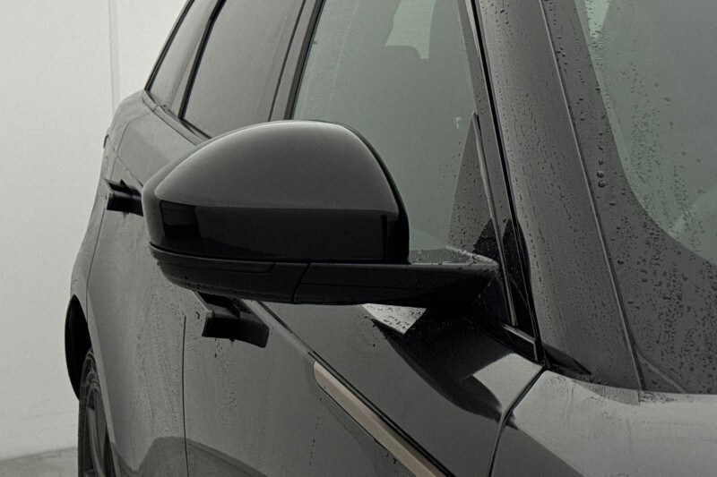 Used Land Rover Range Rover Velar 2024 for sale - 77459851: Photo 48