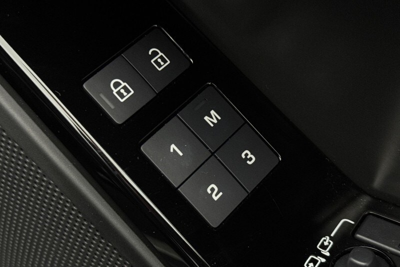 Used Land Rover Range Rover Velar 2024 for sale - 77459851: Photo 50