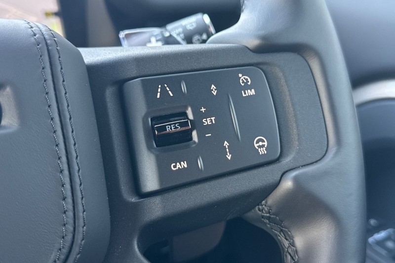 Used Land Rover Defender 2026 for sale - 78175992: Photo 31