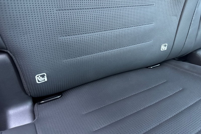 Used Land Rover Defender 2026 for sale - 78175992: Photo 42