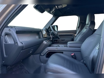 Used Land Rover Defender 2026 for sale - 78175992: Photo