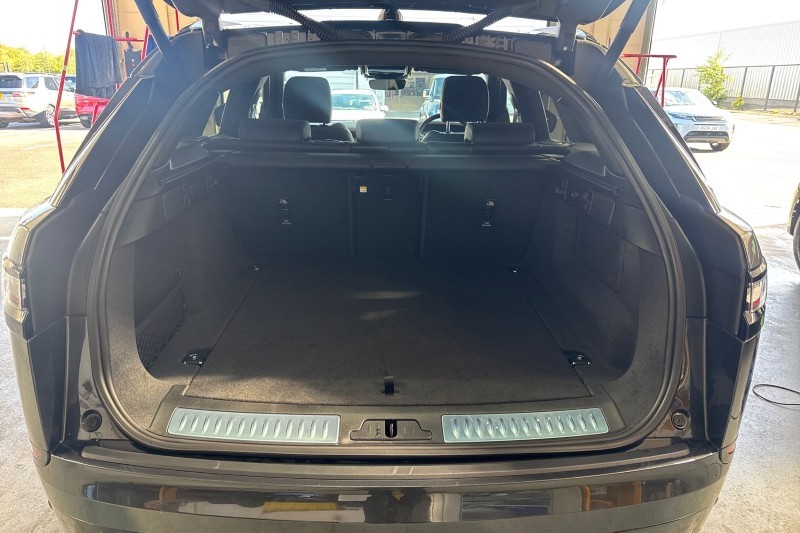 Used Land Rover Range Rover Velar 2025 for sale - 76984346: Photo 10