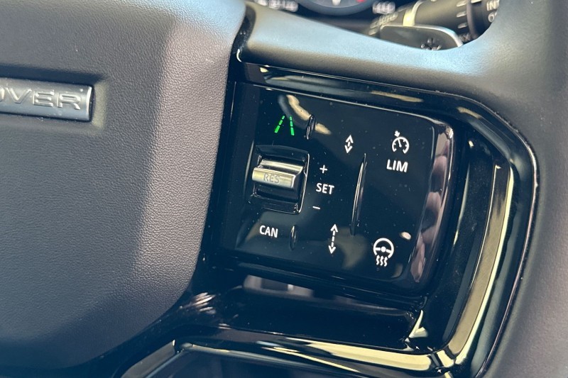 Used Land Rover Range Rover Velar 2025 for sale - 76984346: Photo 29