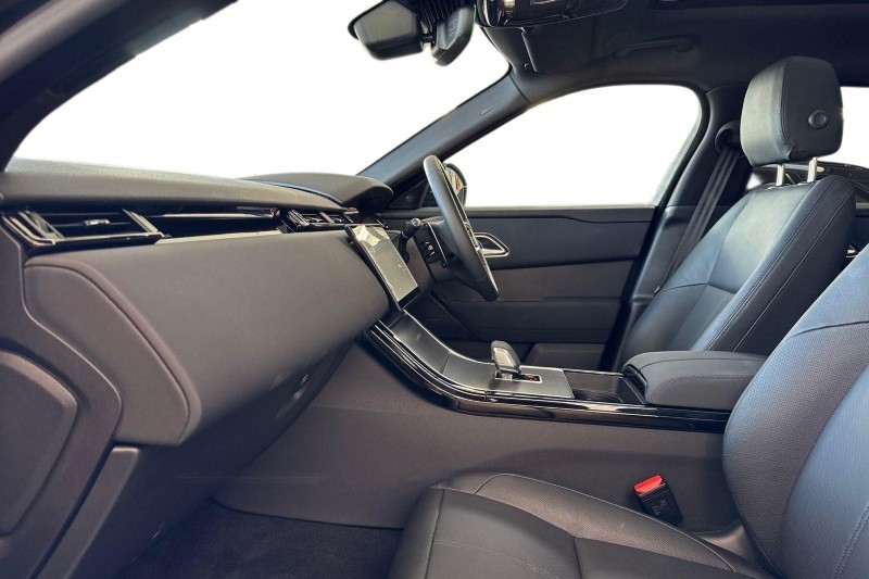 Used Land Rover Range Rover Velar 2025 for sale - 76984346: Photo 3