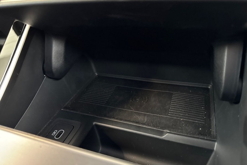 Used Land Rover Range Rover Velar 2025 for sale - 76984346: Photo 36