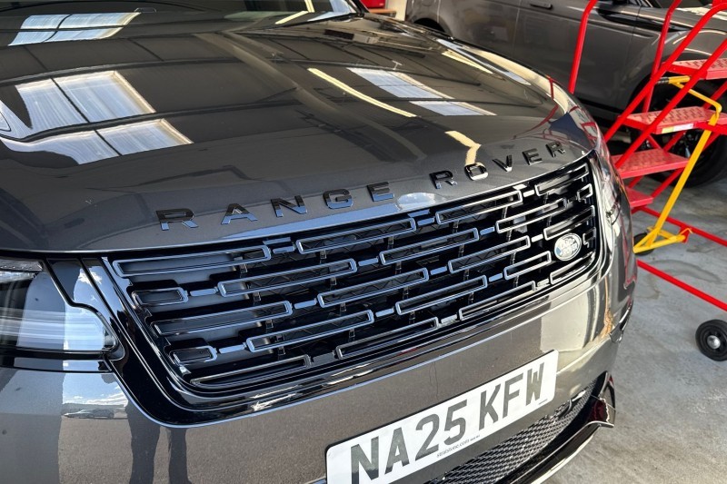 Used Land Rover Range Rover Velar 2025 for sale - 76984346: Photo 43