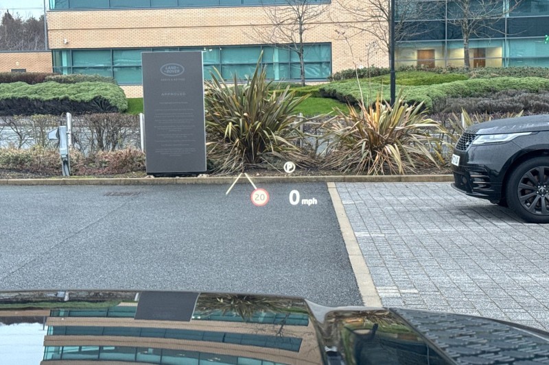 Used Land Rover Defender 2020 for sale - 76984360: Photo 14