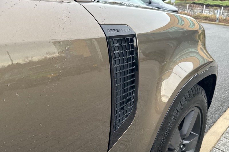 Used Land Rover Defender 2020 for sale - 76984360: Photo 29