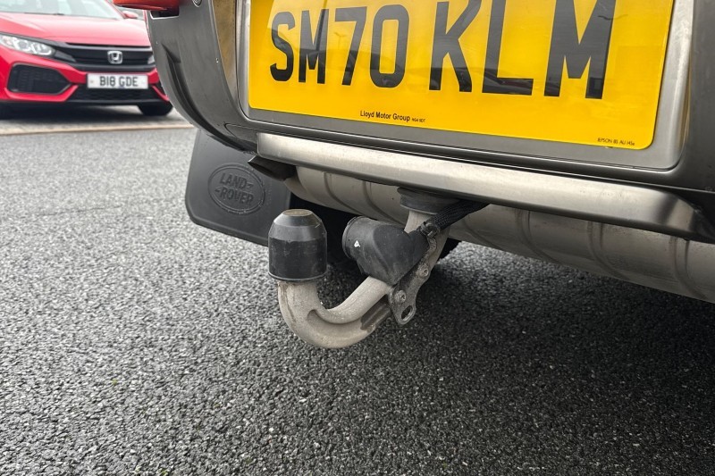 Used Land Rover Defender 2020 for sale - 76984360: Photo 31