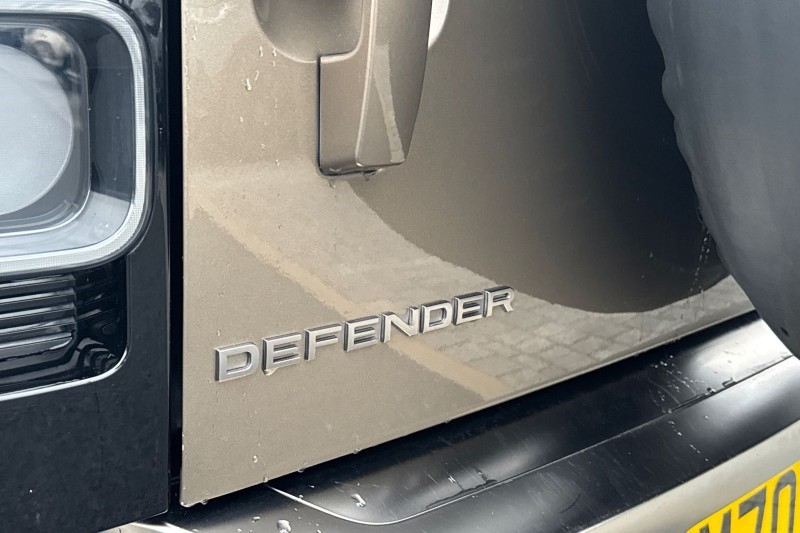 Used Land Rover Defender 2020 for sale - 76984360: Photo 51