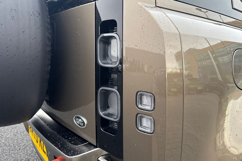 Used Land Rover Defender 2020 for sale - 76984360: Photo 52