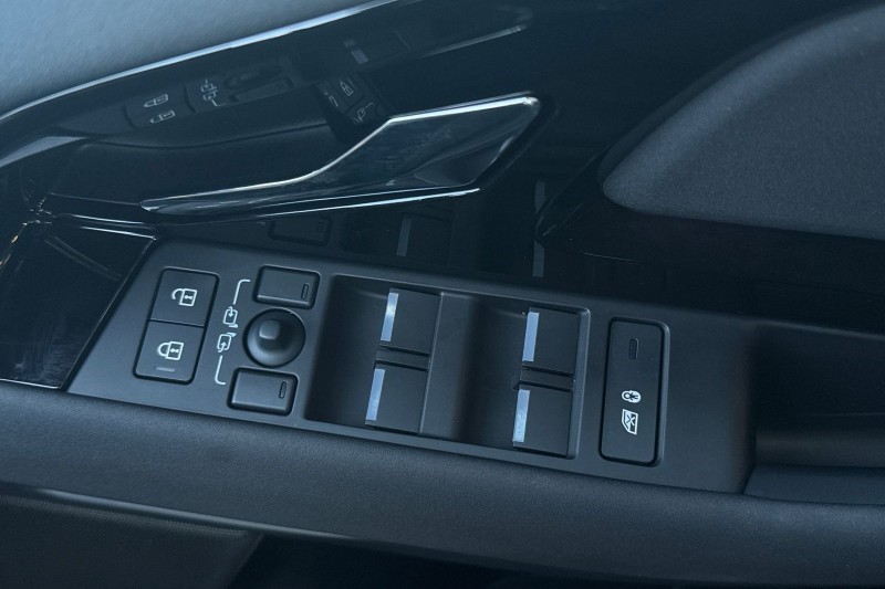 Used Land Rover Range Rover Evoque 2025 for sale - 77245241: Photo 23