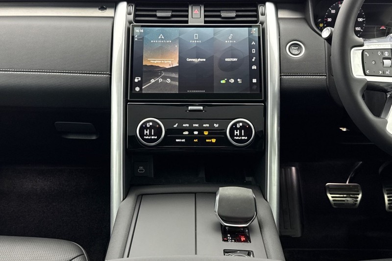 Used Land Rover Discovery 2025 for sale - 77406439: Photo 14