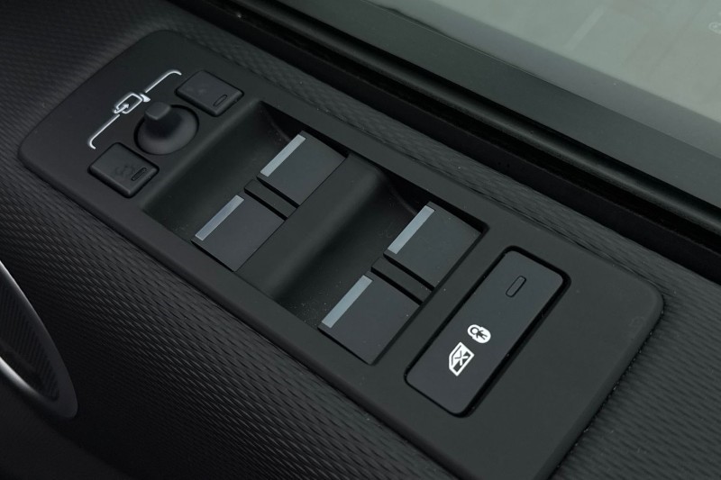 Used Land Rover Discovery 2025 for sale - 77406439: Photo 24