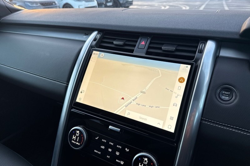 Used Land Rover Discovery 2024 for sale - 76984304: Photo 11