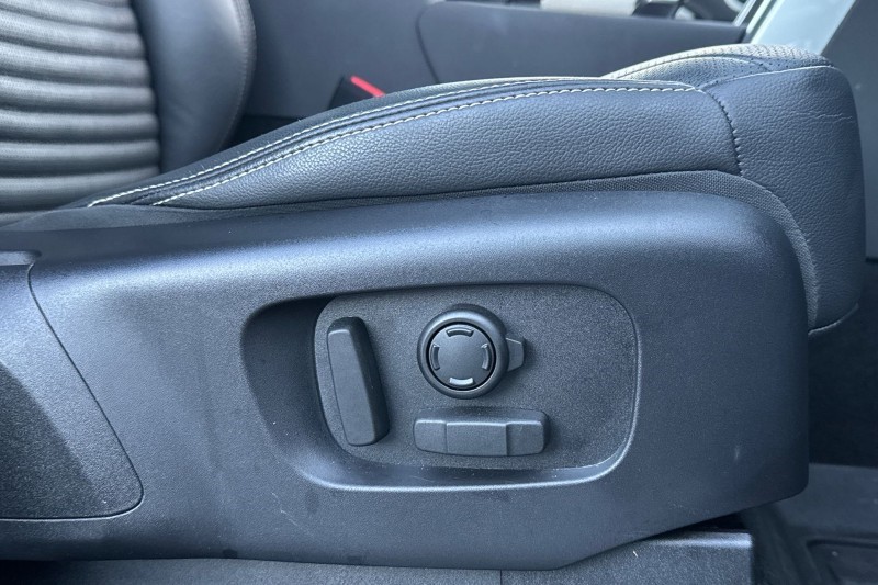 Used Land Rover Discovery 2024 for sale - 76984304: Photo 24