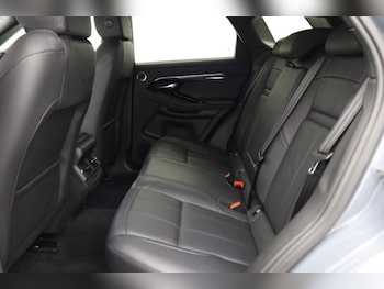 Used Land Rover Range Rover Evoque 2022 for sale - 79173459: Photo