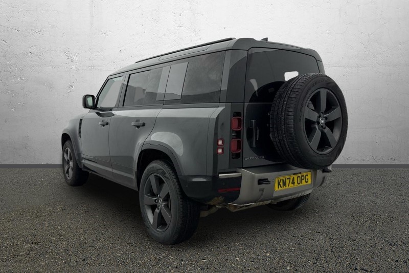 Used Land Rover Defender 2024 for sale - 77420521: Photo 2