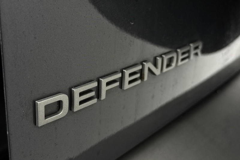 Used Land Rover Defender 2024 for sale - 77420521: Photo 41