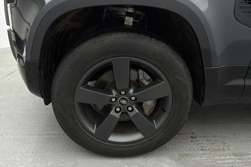 Used Land Rover Defender 2024 for sale - 77420521: Photo 8