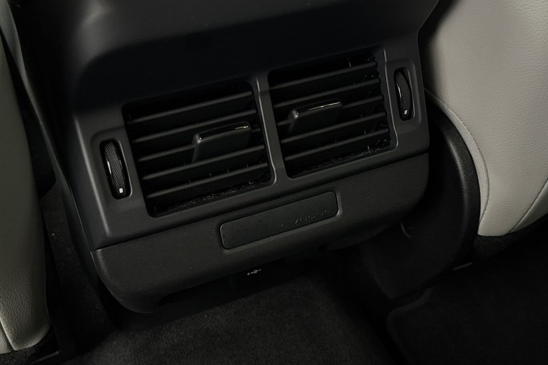 Used Land Rover Range Rover Evoque 2025 for sale - 78055369: Photo 18