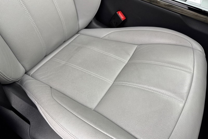 Used Land Rover Range Rover Evoque 2025 for sale - 78055369: Photo 24