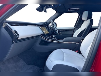 Used Land Rover Range Rover Sport 2023 for sale - 77758760: Photo