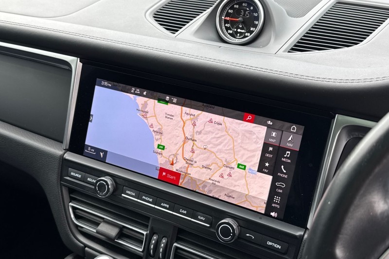 Used Porsche Macan 2020 for sale - 77106135: Photo 11