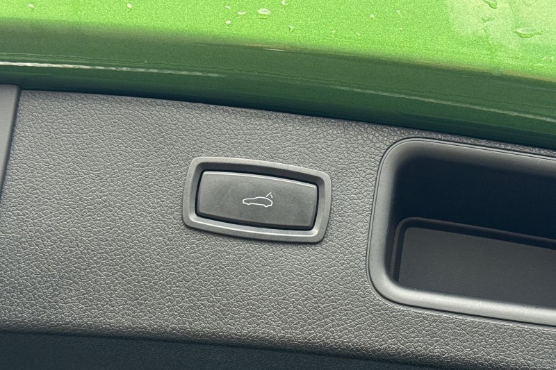 Used Porsche Macan 2020 for sale - 77106135: Photo 35