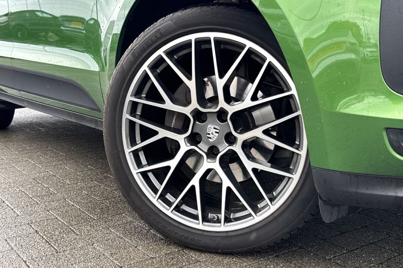 Used Porsche Macan 2020 for sale - 77106135: Photo 39