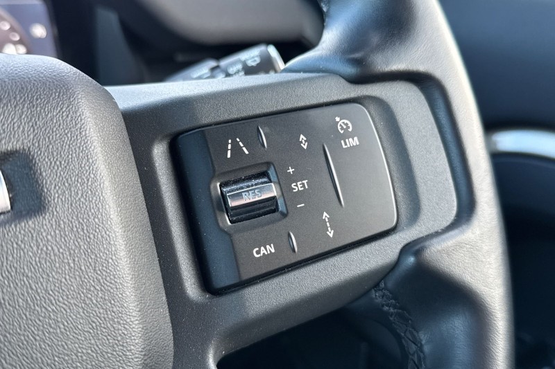 Used Land Rover Defender 2023 for sale - 76984331: Photo 28